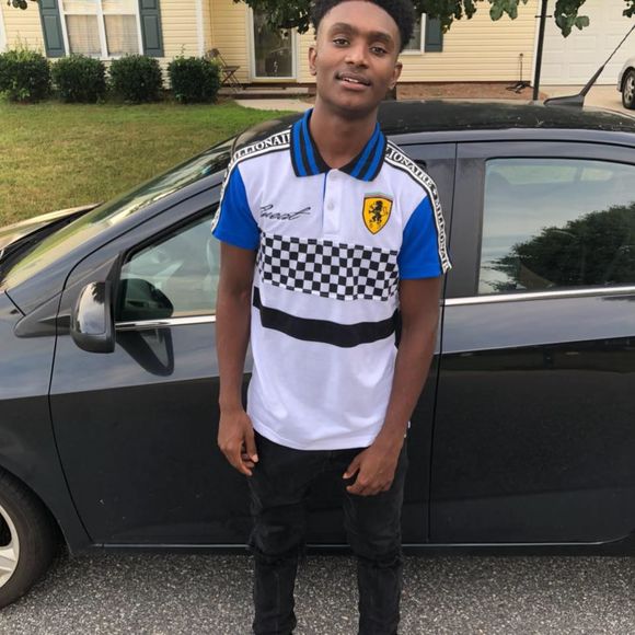 Meet your Posher, Christopher - Picture 1 of 1